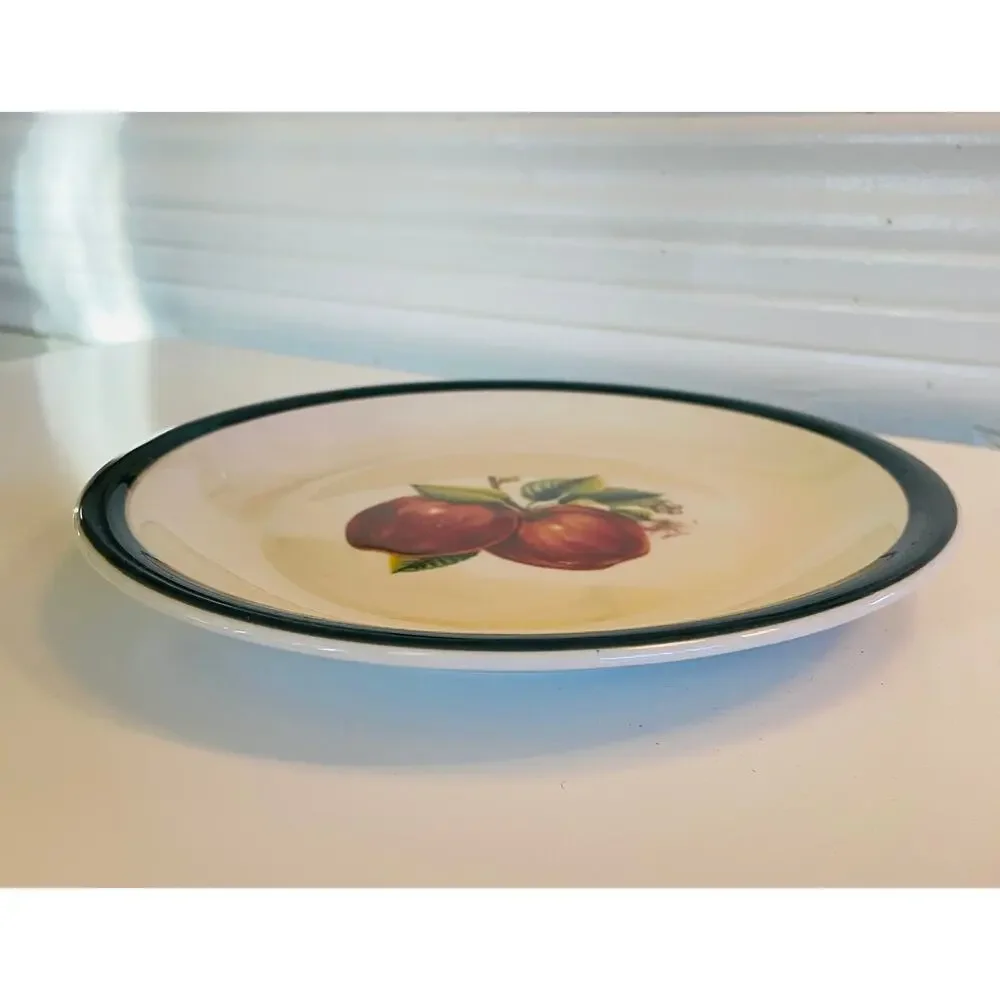 VINTAGE Casuals by China Pearl Apple Red Green & White 7.5 inch Dessert Plate